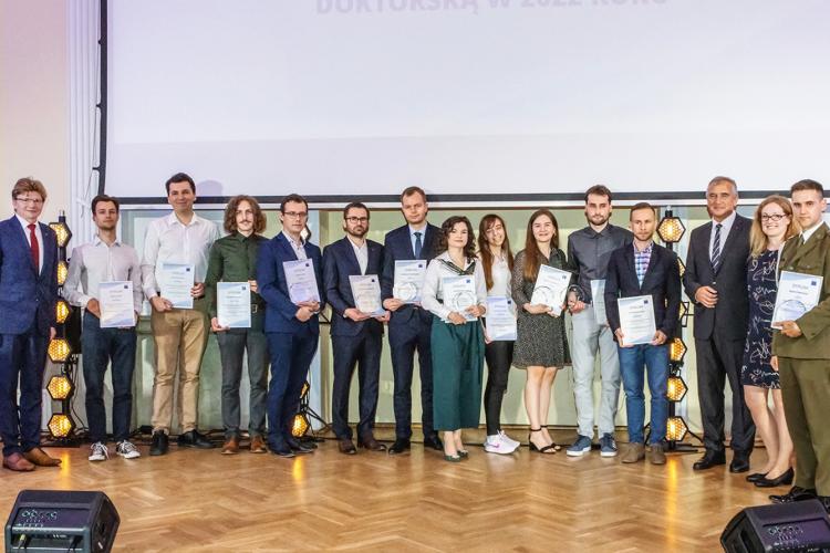 Zdjęcie laureatów konkursu