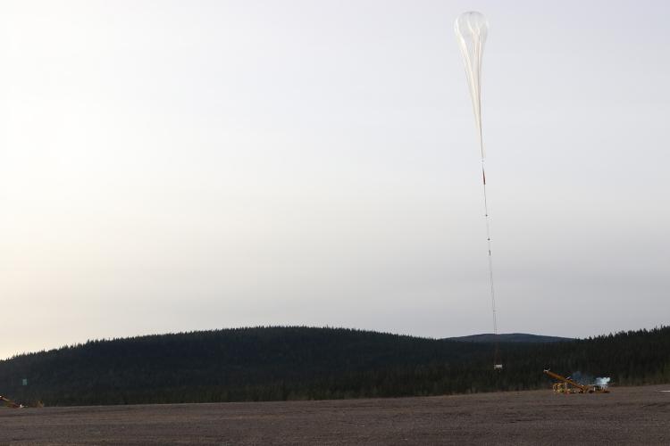 Na zdjęciu start balonu BEXUS 35 z eksperymentem CURiE