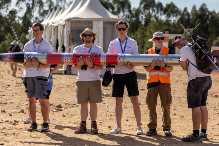 Blisko 1,3 mln zł dla studentów i kół naukowych Politechniki Warszawskiej