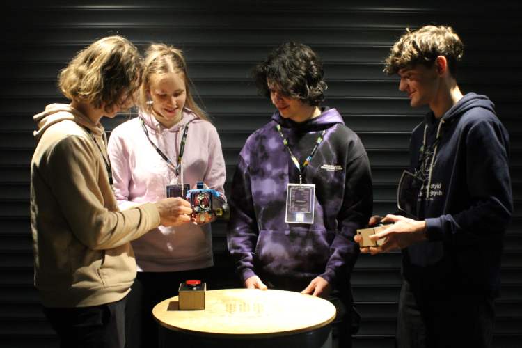 Na zdjęciu: zespół HardCounter z Wydziału MiNI PW