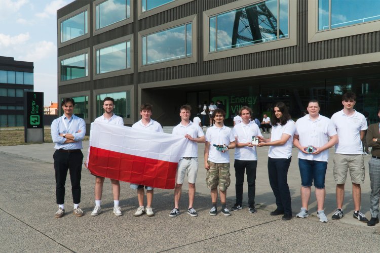 Na zdjęciu: wicemistrzowie IFEC 2026
