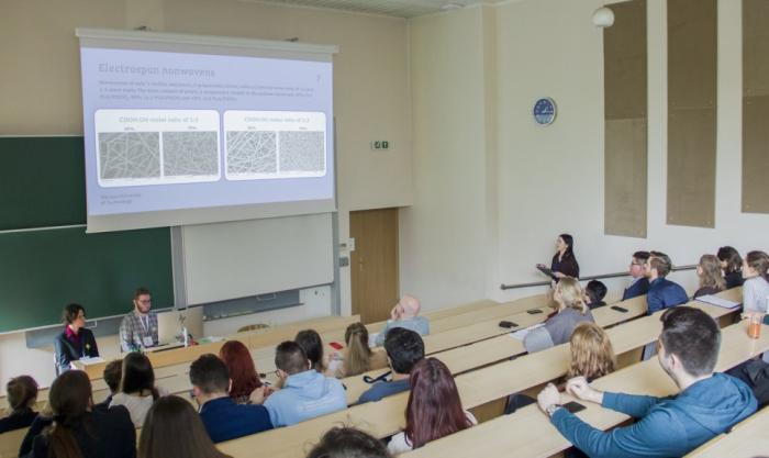 Na zdjęciu sala ze słuchaczami podczas jednego z wystąpień podczas nominowanej konferencji