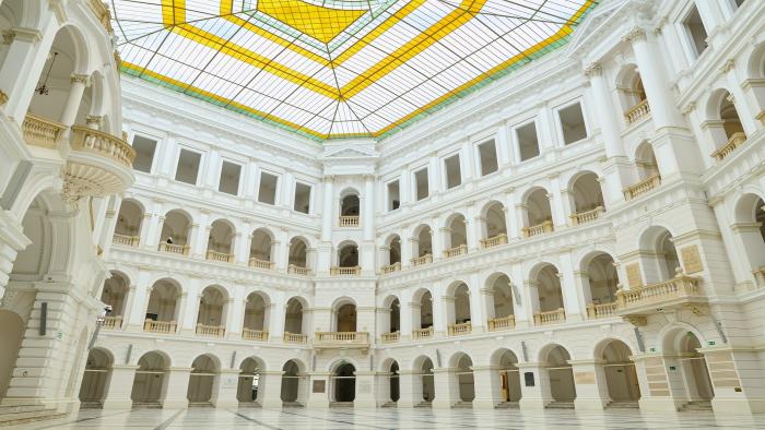 Wnętrze Gmachu Głównego Politechniki Warszawskiej