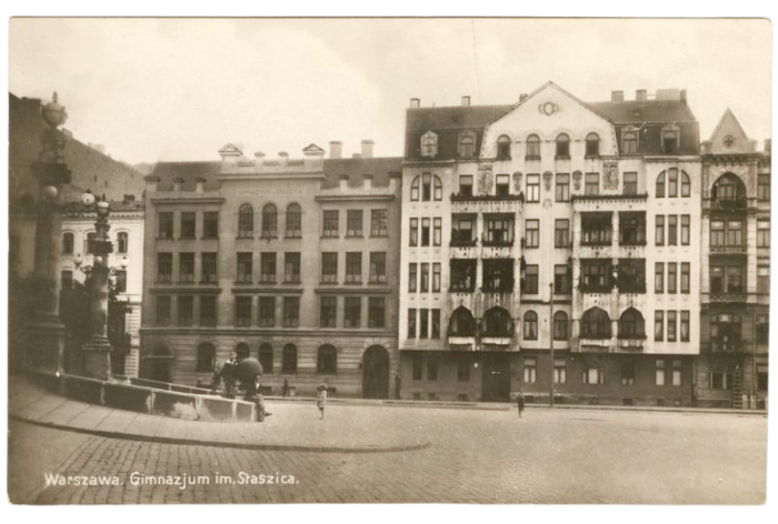 Na zdjęciu Liceum im. Staszica przy ul. Noakowskiego 6/ul. Polna 60, ok. 1925–1930