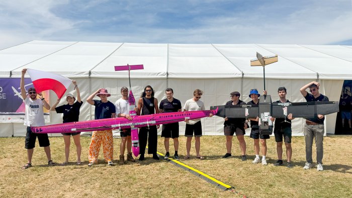 Na zdjęciu: KN SAE AeroDesign podczas Air Cargo Challenge w Stuttgarcie