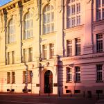 Na zdjęciu: Gmach Wydziału Architektury PW
