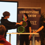 Na zdjęciu: członkowie zespołu HardCounter podczas prezentacji