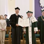 Na zdjęciu: prof. Paolo Giubellino i prof. Krzysztof Zaremba, Rektor PW